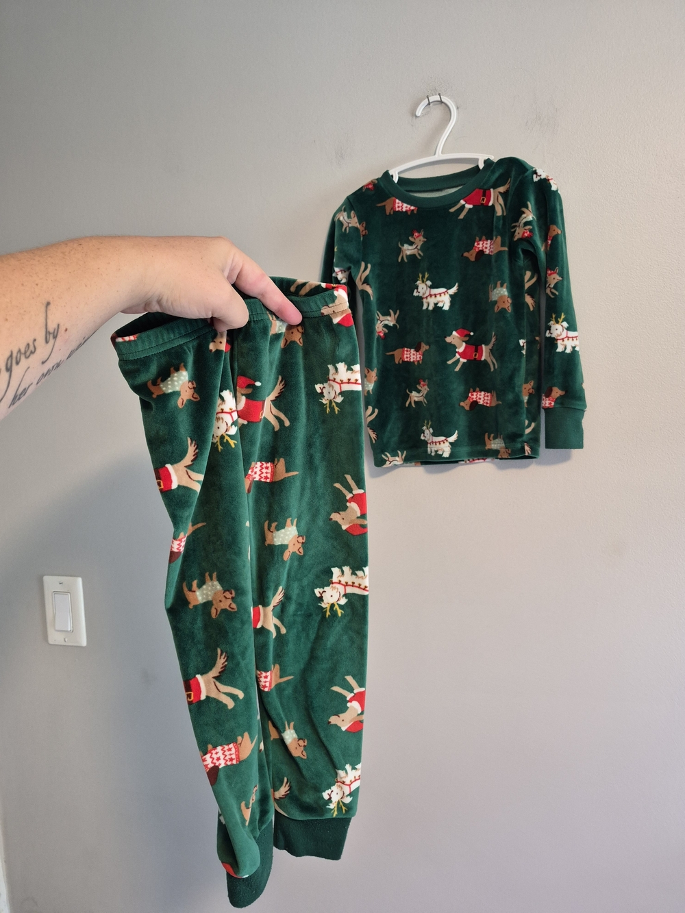 Carters 3t Green Fleece Christmas Dog Print 2pc Pajama Set